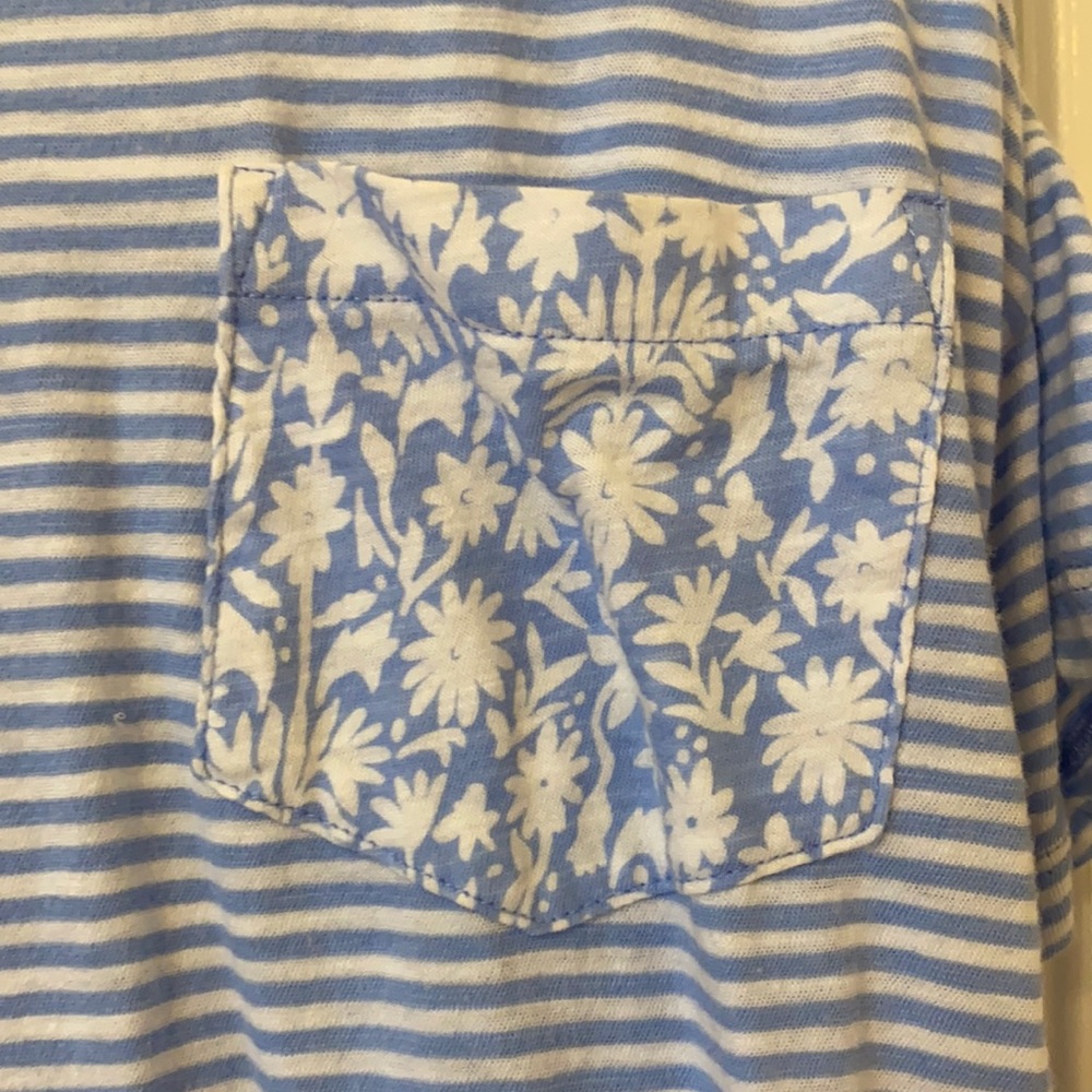 VINEYARD VINES STRIPED BLUE TEE